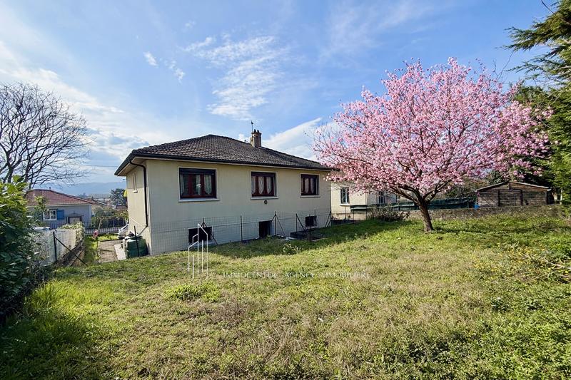 Maison - 135 m² - 6 pièces