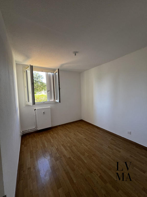 Appartement - 86 m² - 5 pièces