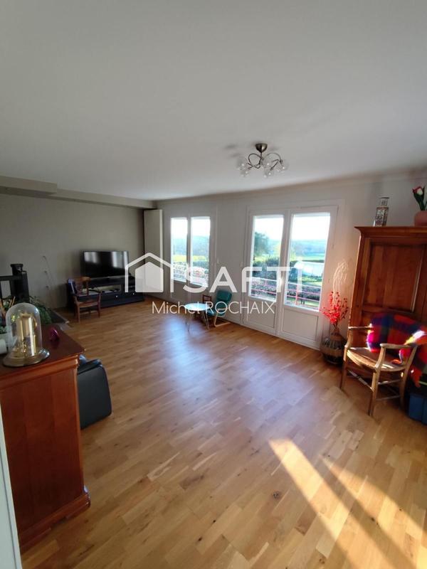 Maison - 132 m² - 10 pièces