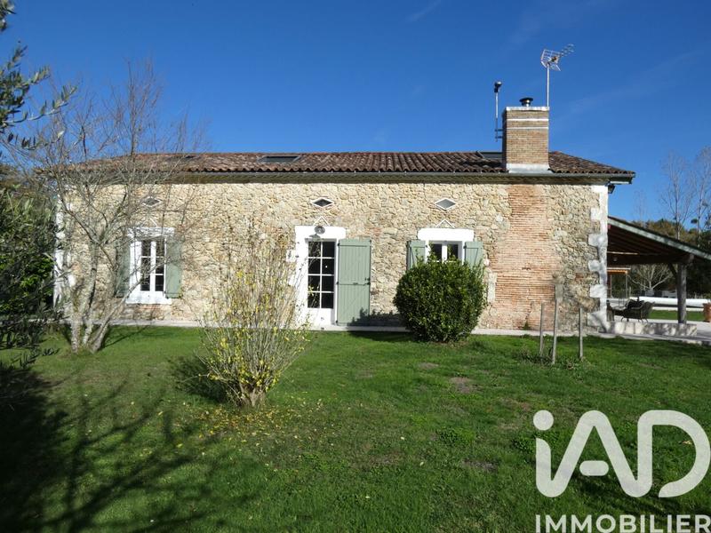 Maison - 259 m² - 9 pièces