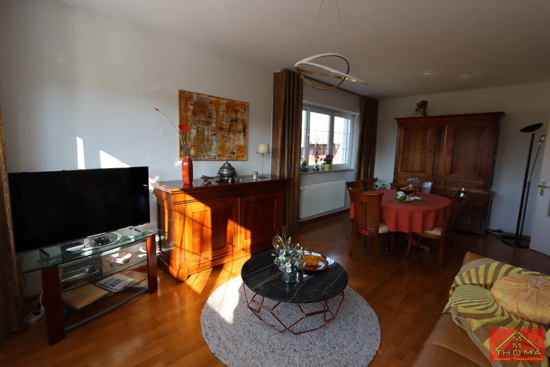 Maison - 93 m² - 4 pièces