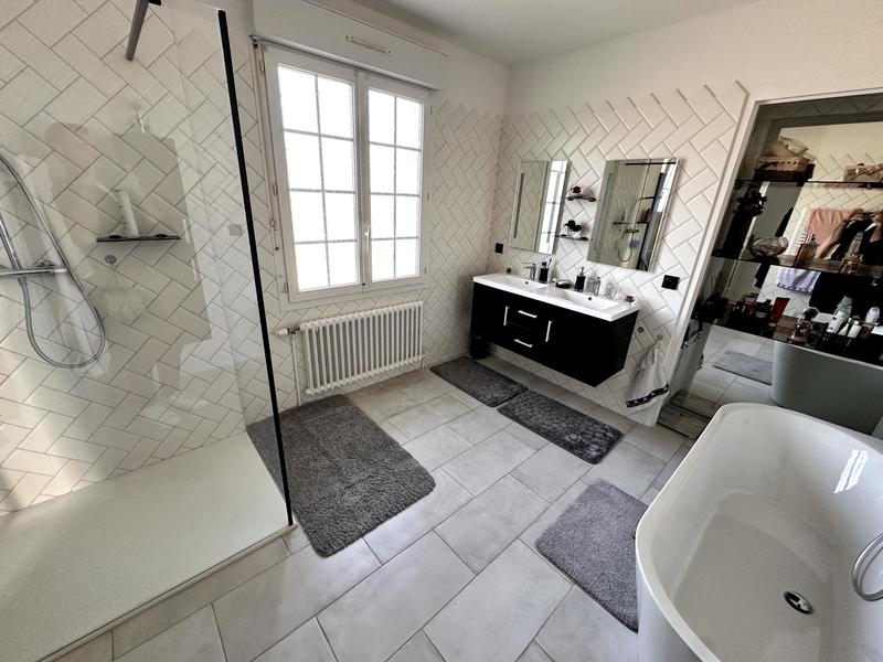 Maison - 118 m² - 5 pièces