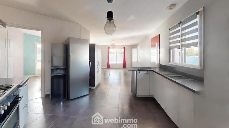 Maison - 104 m² - 5 pièces