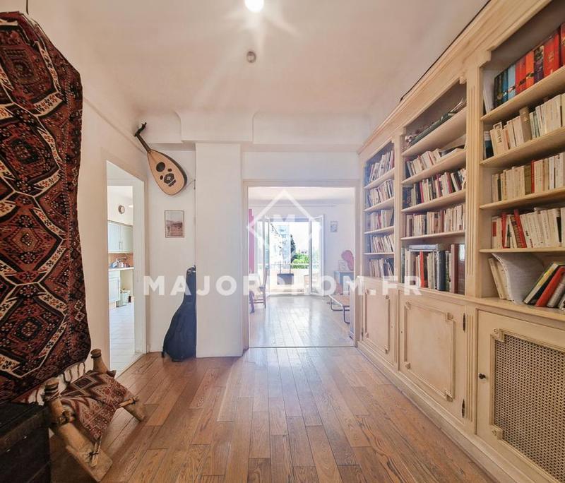 Appartement - 90 m² - 4 pièces