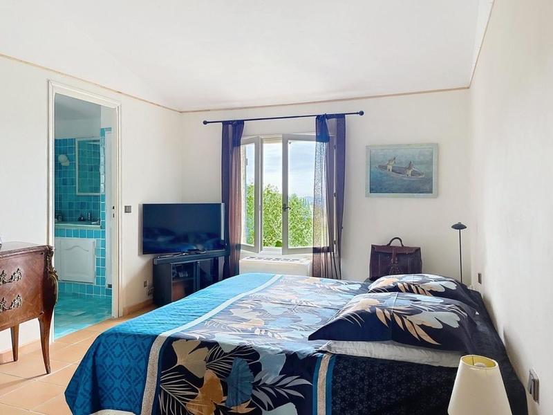 Maison - 196 m² - 6 pièces