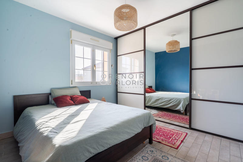 Maison - 183 m² - 8 pièces