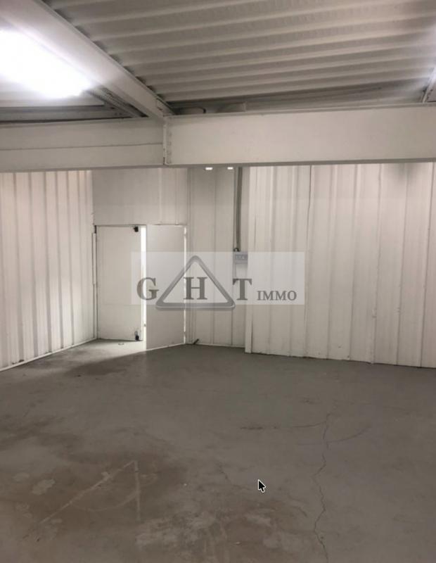 Entrepôt - 85 m²