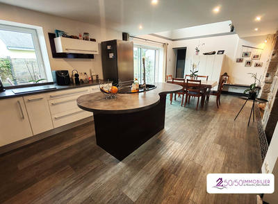 Maison - 142 m² - 7 pièces