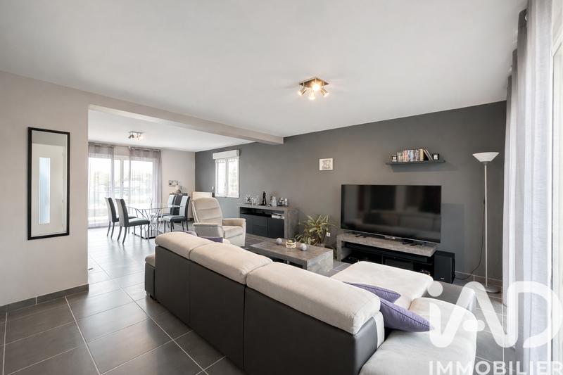 Maison - 100 m² - 5 pièces