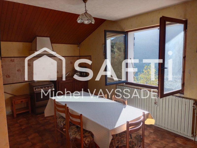 Maison - 165 m² - 6 pièces