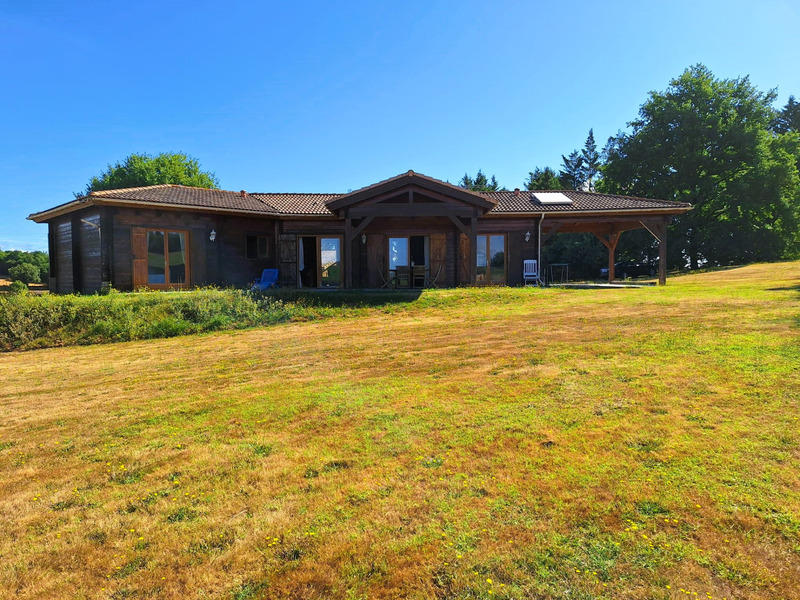 Maison - 98 m² - 4 pièces