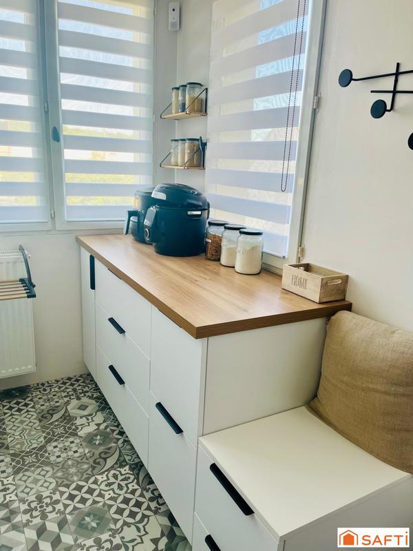 Maison - 90 m² - 5 pièces