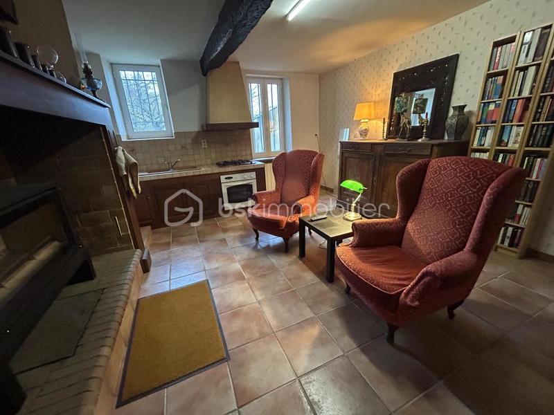 Maison en pierre - 250 m² - 8 pièces