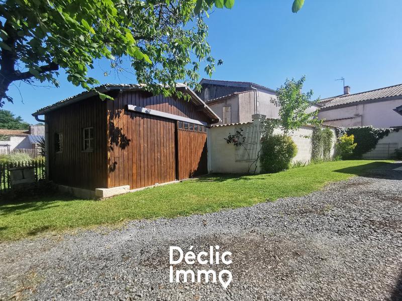 Maison en pierre - 146 m² - 7 pièces