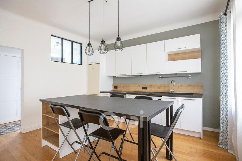 Appartement - 64 m² - 3 pièces