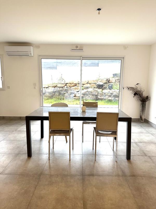 Maison - 120 m² - 5 pièces