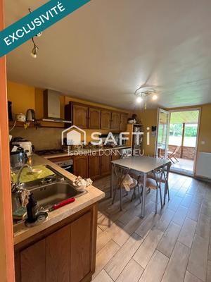 Maison - 180 m² - 6 pièces