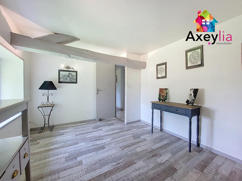 Maison - 197 m² - 7 pièces