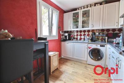 Maison - 96 m² - 5 pièces