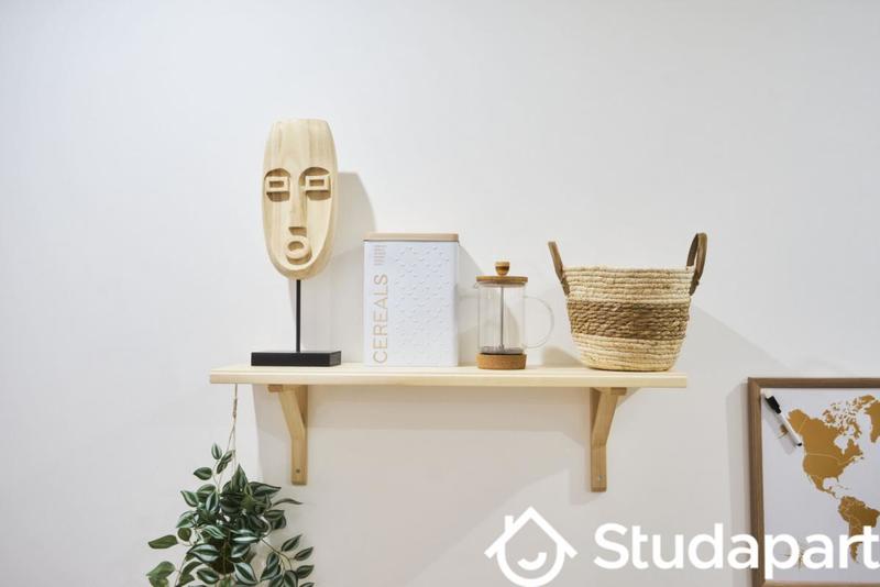 Chambre - 10 m² - 1 pièce