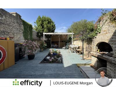 Maison de ville - 185 m² - 7 pièces