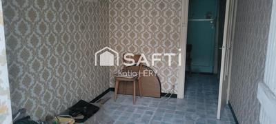 Maison - 80 m² - 5 pièces