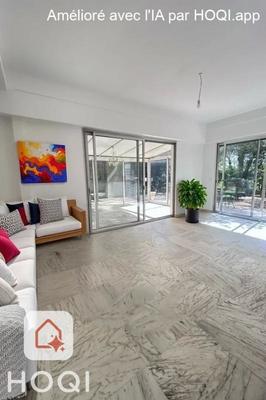 Appartement - 100 m² - 4 pièces