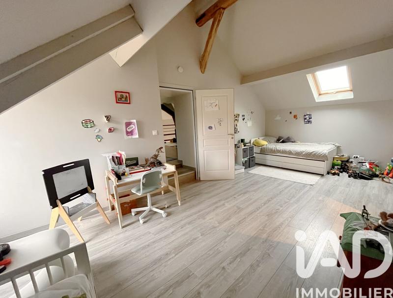 Maison - 222 m² - 6 pièces