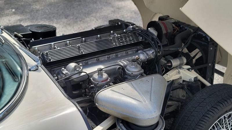 Jaguar E-Type Xke 2+2