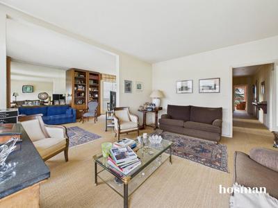 Appartement - 150 m² - 6 pièces