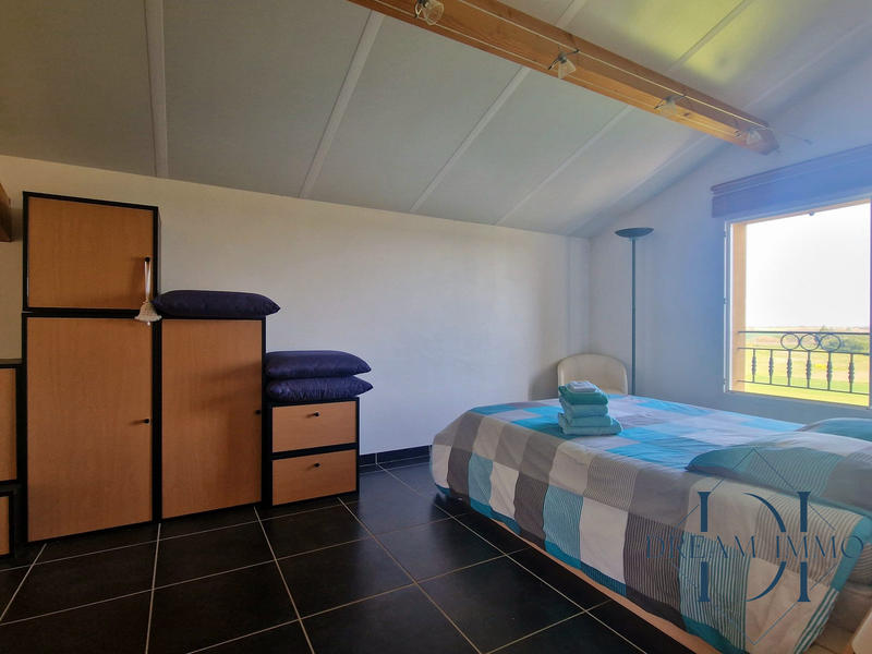 Maison contemporaine - 325 m² - 10 pièces