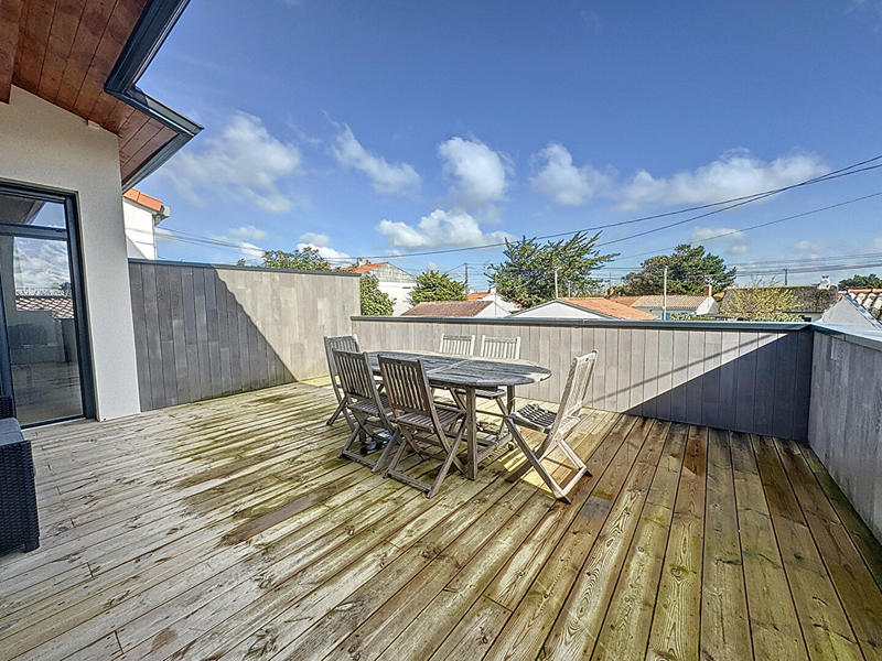 Maison - 131 m² - 8 pièces