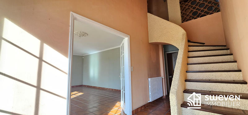 Maison traditionnelle - 146 m² - 6 pièces