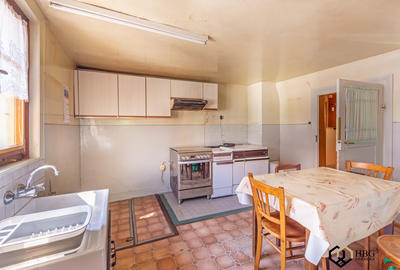 Maison - 137 m² - 5 pièces