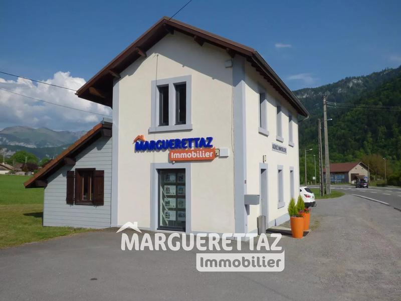 Terrain constructible - 924 m²