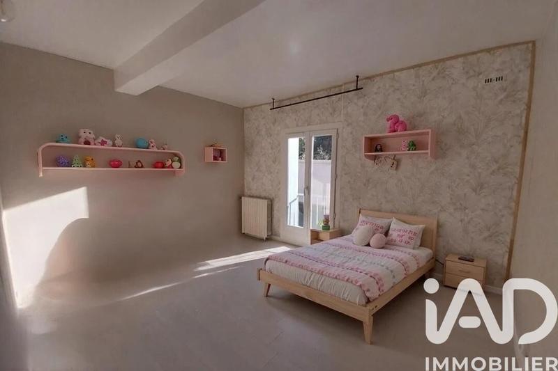 Maison - 89 m² - 6 pièces