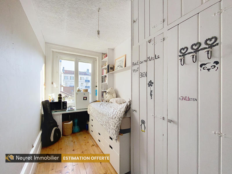 Appartement - 131 m² - 4 pièces