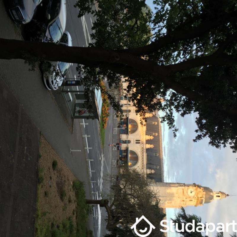 Appartement - 70 m² - 5 pièces