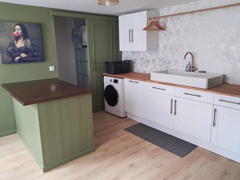 Maison traditionnelle - 240 m² - 8 pièces