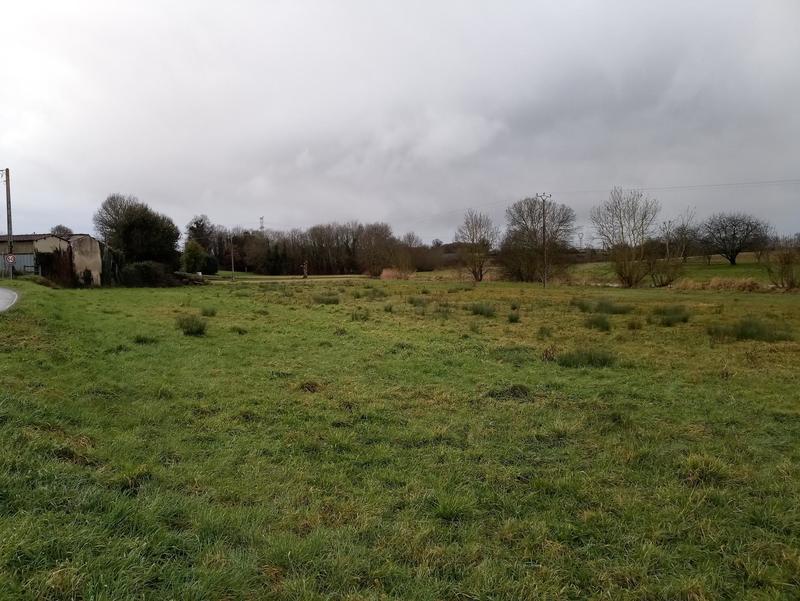 Immeuble - 5 864 m²