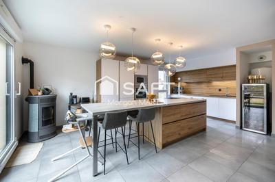 Appartement - 137 m² - 4 pièces