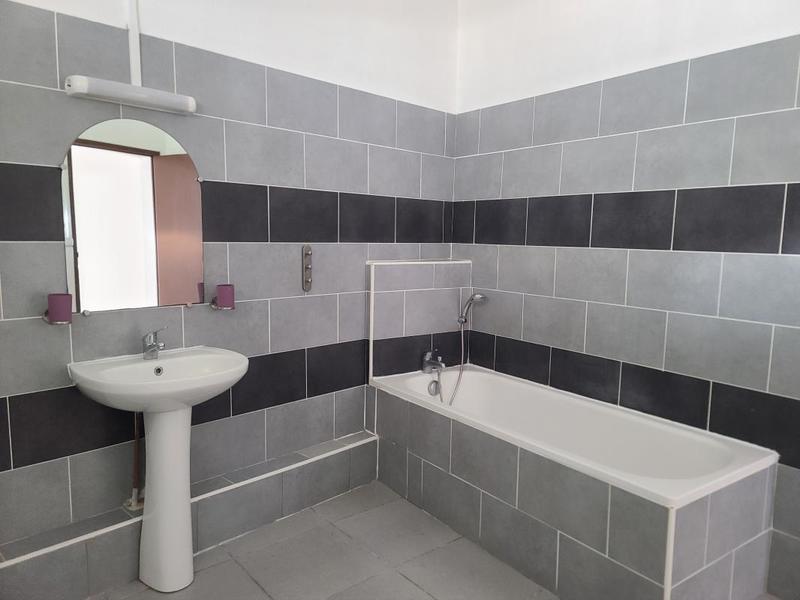 Appartement - 77 m² - 3 pièces