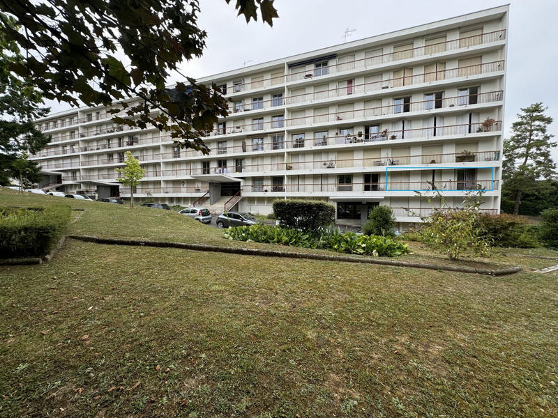 Appartement - 101 m² - 4 pièces