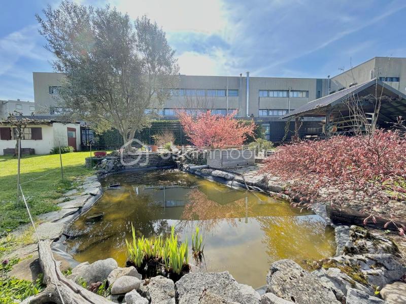 Maison traditionnelle - 140 m² - 6 pièces