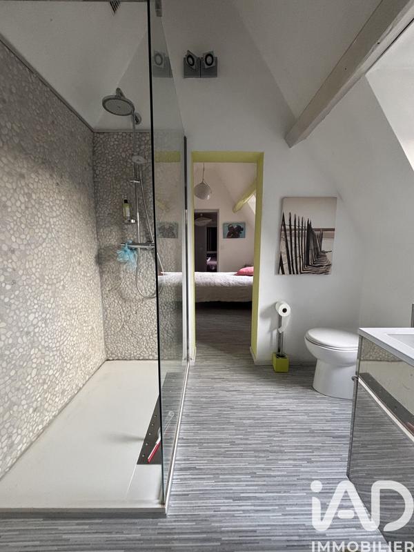 Maison - 140 m² - 5 pièces