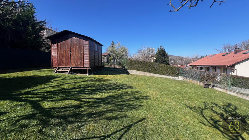 Maison - 159 m² - 6 pièces