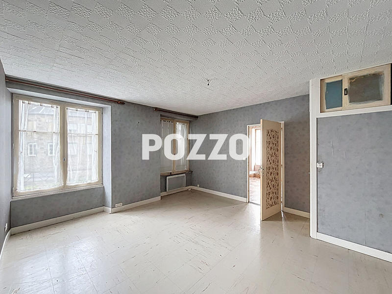 Maison - 134 m² - 9 pièces