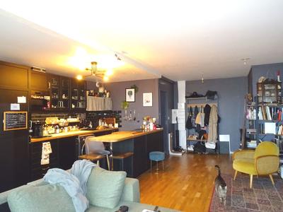 Appartement - 82 m² - 4 pièces