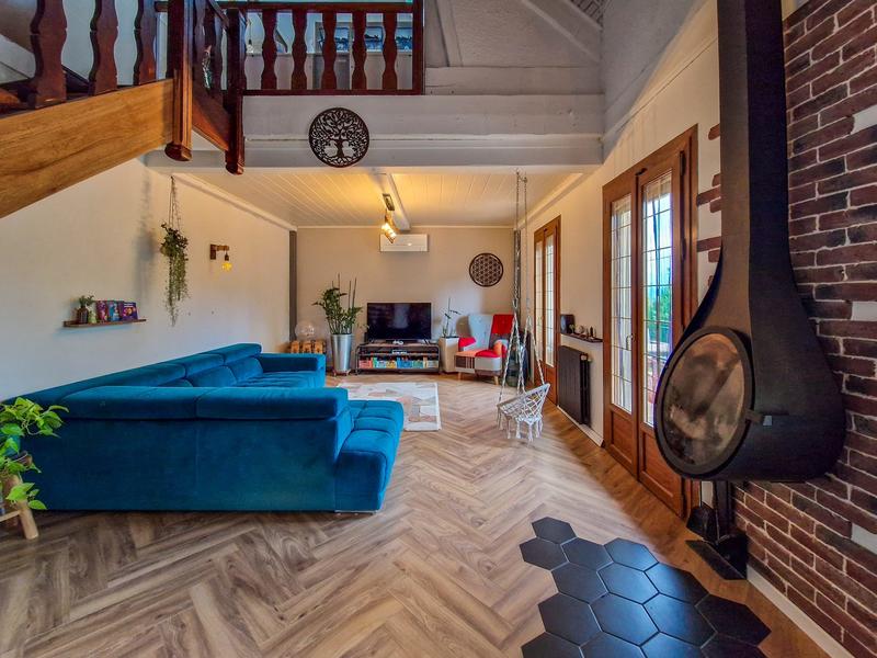 Maison - 194 m² - 8 pièces