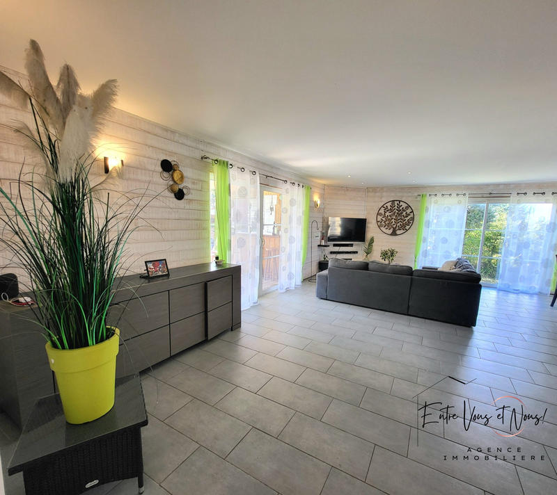 Maison contemporaine - 165 m² - 7 pièces